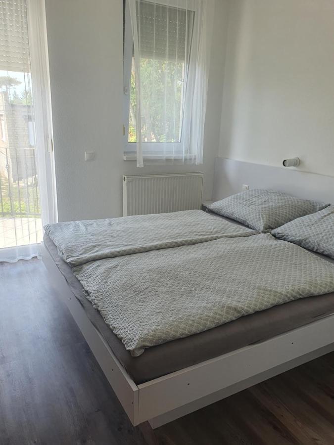 Maja Apartmanhaz 발라톤엘 외부 사진