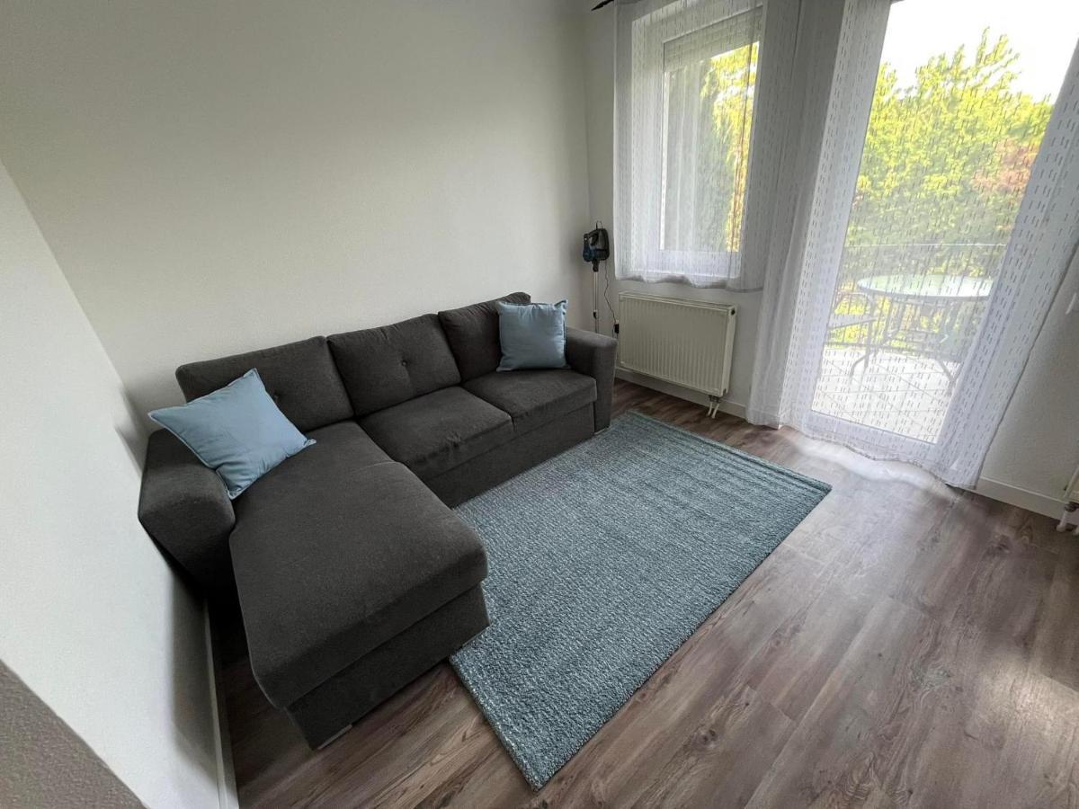 Maja Apartmanhaz 발라톤엘 외부 사진